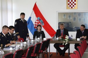 Slika ministar u posjeti/tekst.jpg
